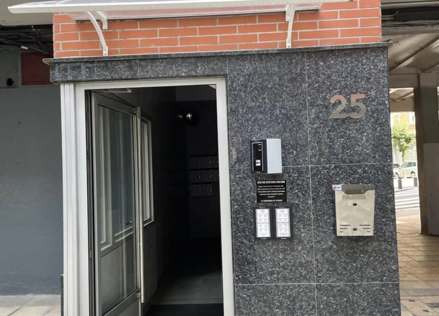 Moderno Apartamento Cerca Del Metro Bilbao 0*,